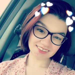 Meet your Posher, Caitlyn